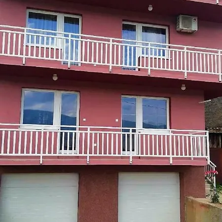 Сasa de vacaciones Ilidza House *
